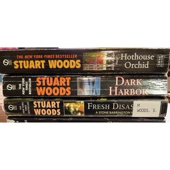 Lot of 9 Stuart Woods Paperback Books - Stone Barrington - Picture 3 of 4